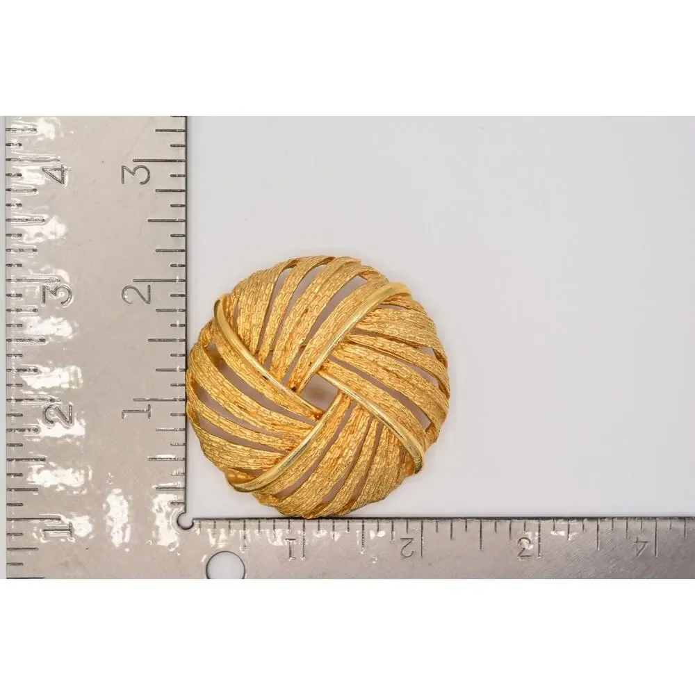 Art Vintage Round Pin Brooch Brushed Textured Gold Signed Chunky 1950s Bin4